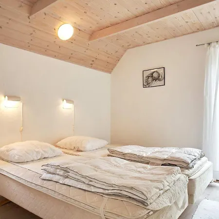 6 Person In Aakirkeby-by Traum Casa de Férias *