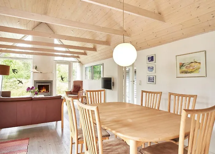 6 Person In Aakirkeby-by Traum Holiday home *