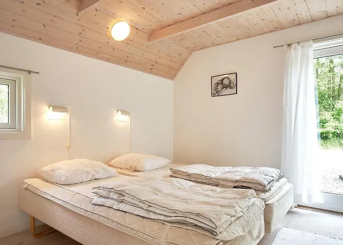 6 Person In Aakirkeby-by Traum Holiday home *