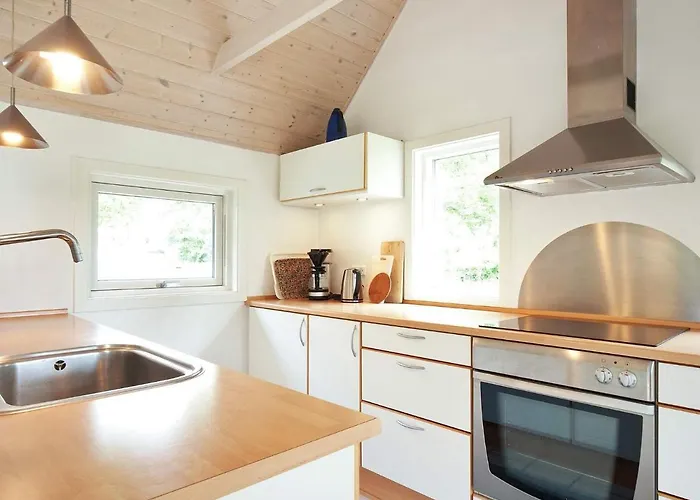 6 Person In Aakirkeby-by Traum Holiday home